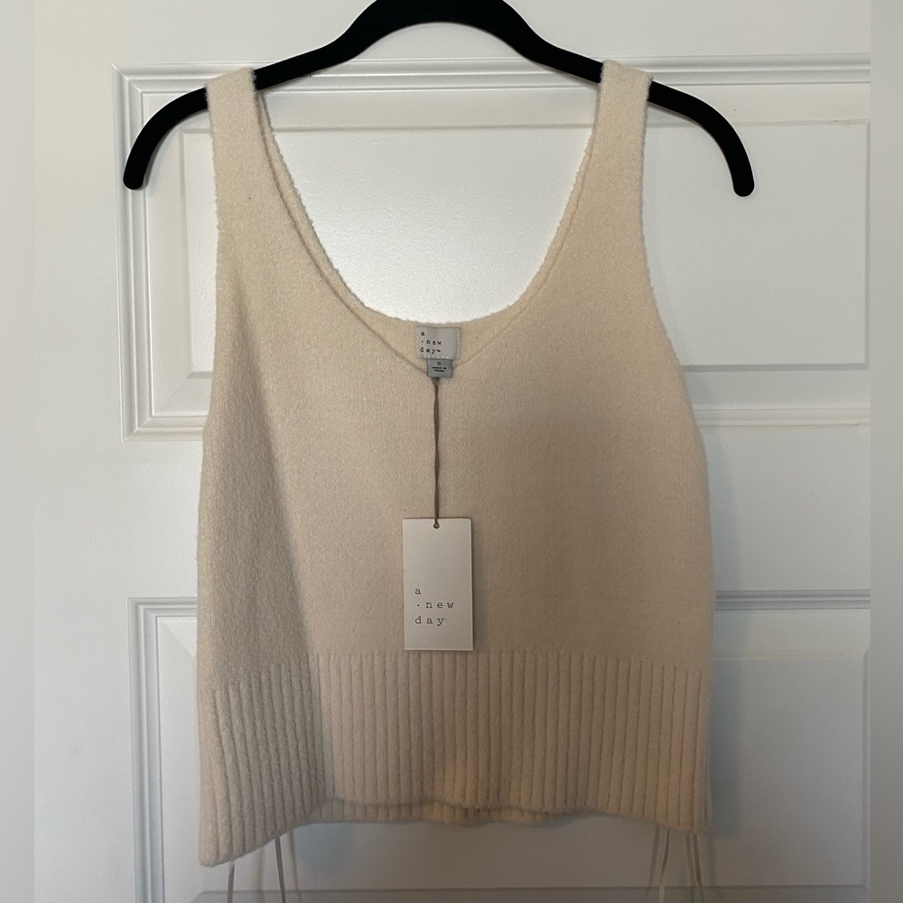 Sweater tank top